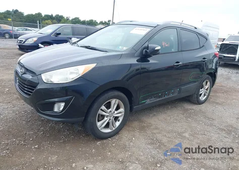 2013 Hyundai Tucson Gls z USA, uszkodzony, nr VIN KM8JU3AC8DU755958